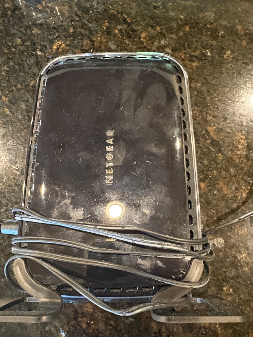 NETGEAR Black Wireless Router with Attached Cords - Picture 1 of 4